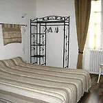 Hotel De 2*