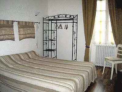 Hotel De 2*
